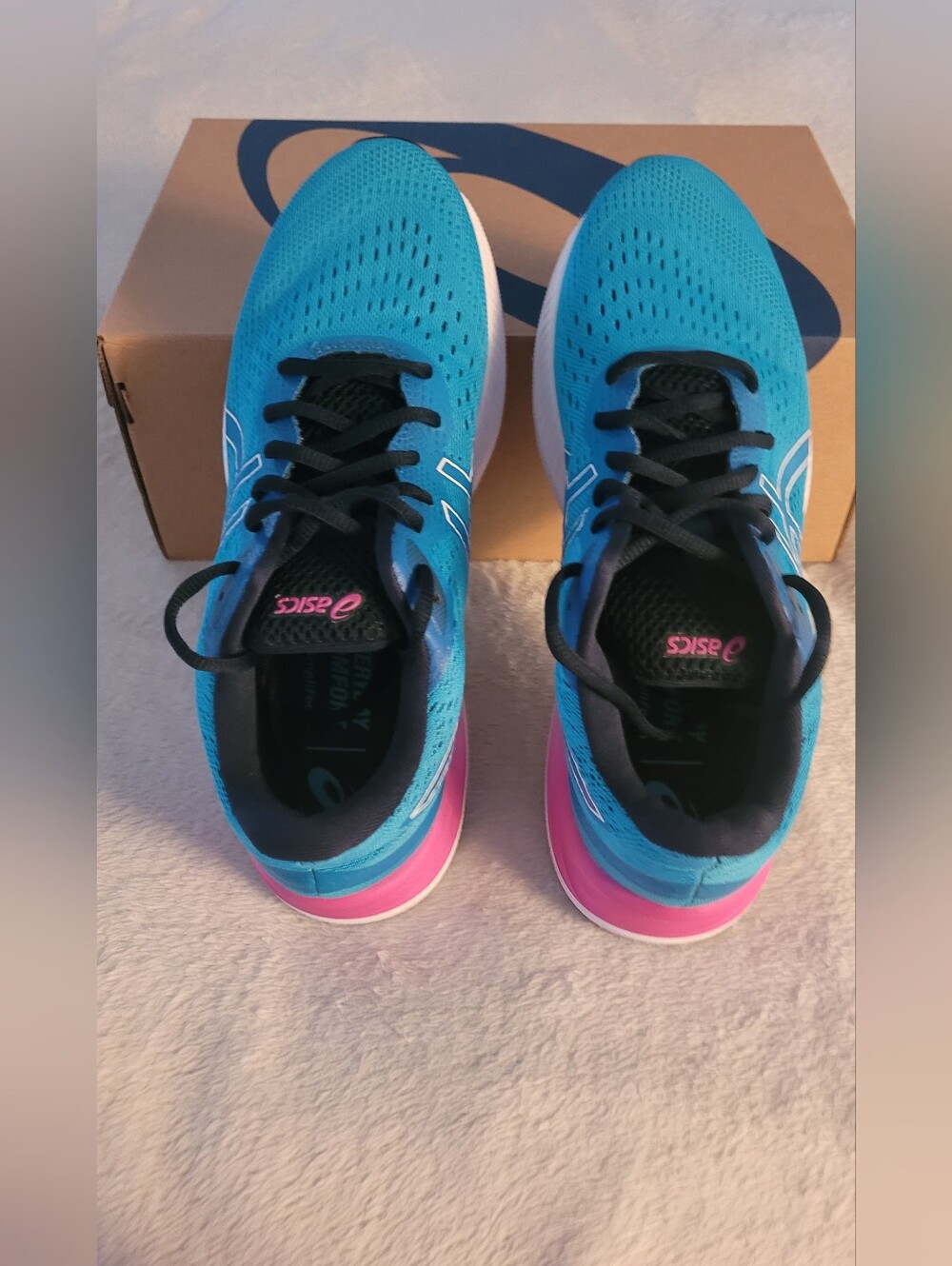 Asics Gel- Excite 8 Shoes - Picture 2 of 9